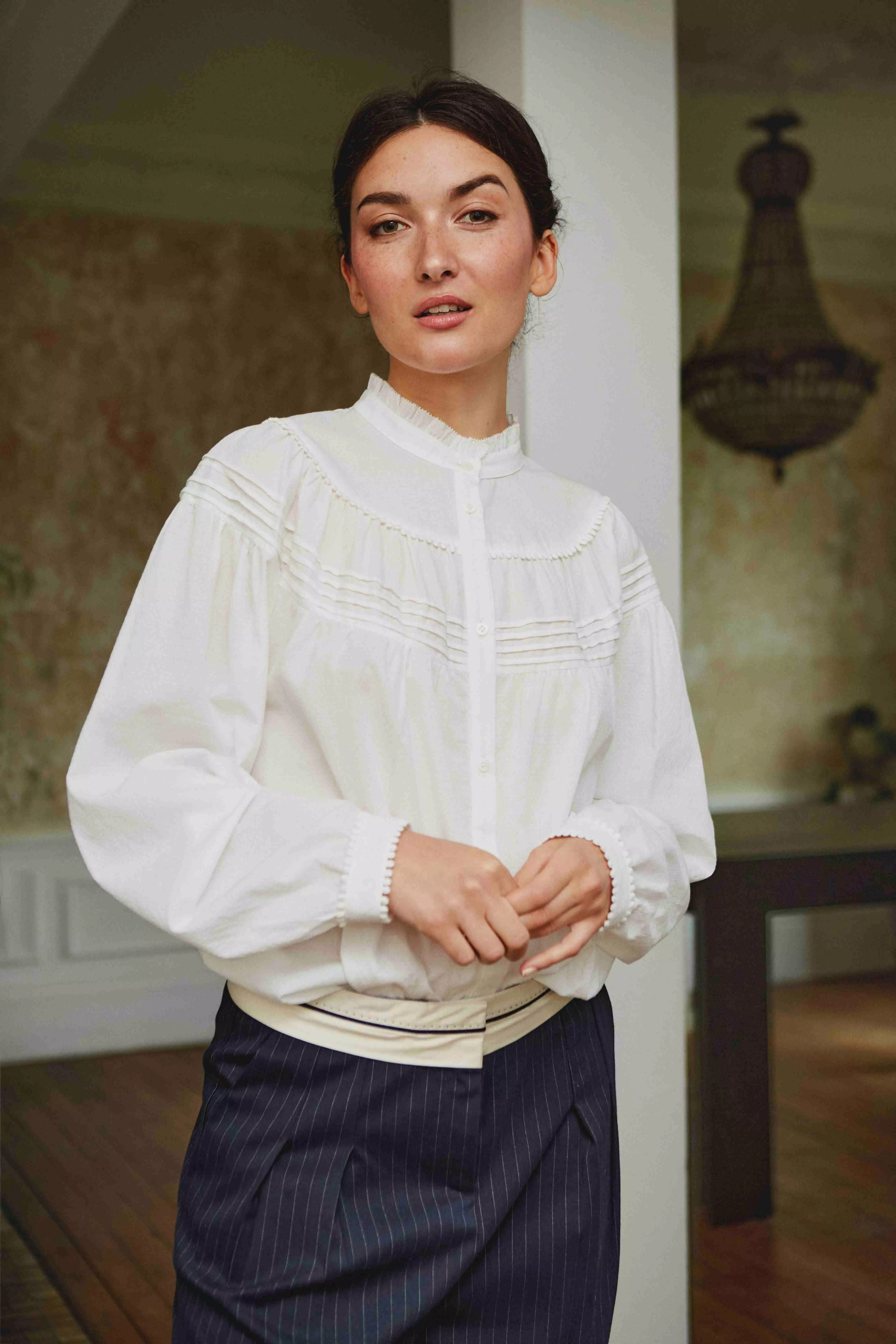 BLOUSE